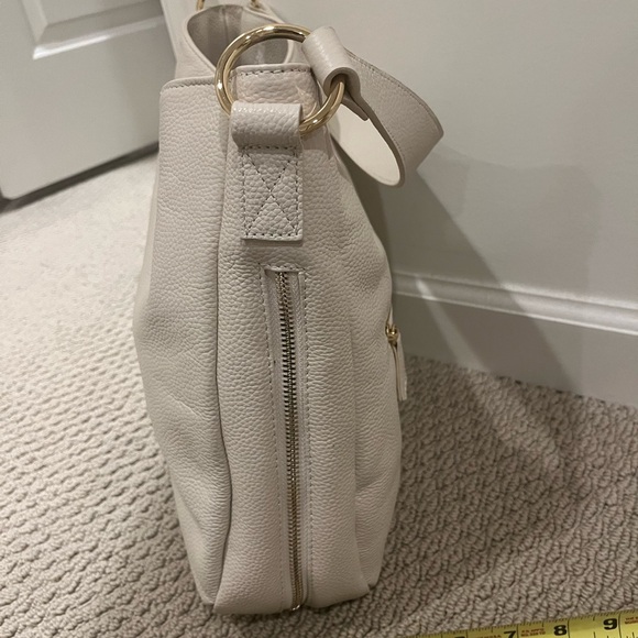 NEW NEVER USED. LAGGO Gorgeous leather bag. Never used. - Picture 6 of 10